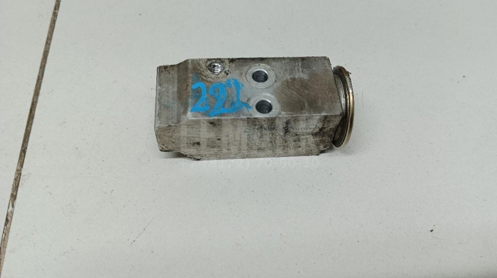 Клапан кондиционера 976261H000 Hyundai-Kia
