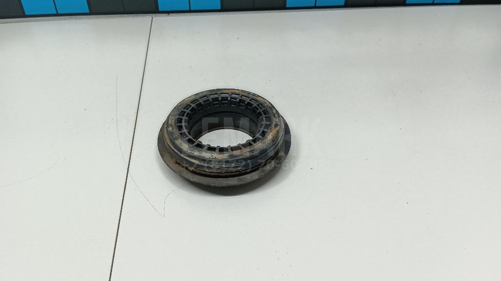 Опора передней пружины верхняя 546233S000 Hyundai-Kia