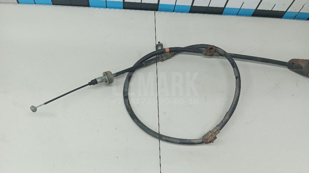Трос стояночного тормоза левый 597602S250 Hyundai-Kia