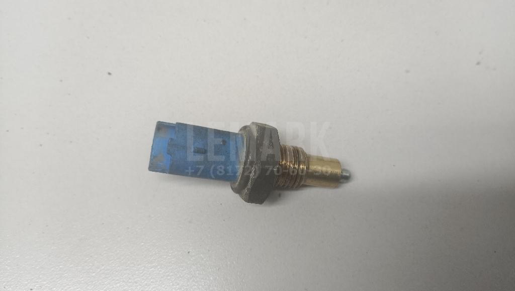 Датчик включения заднего хода 8200771472 Renault