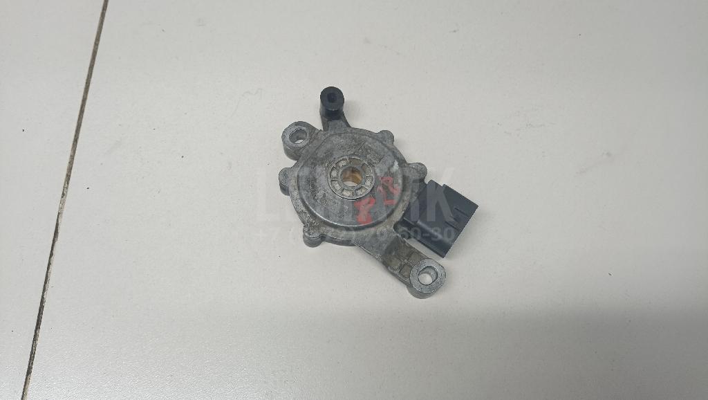 Выключатель АКПП 427003B500 Hyundai-Kia
