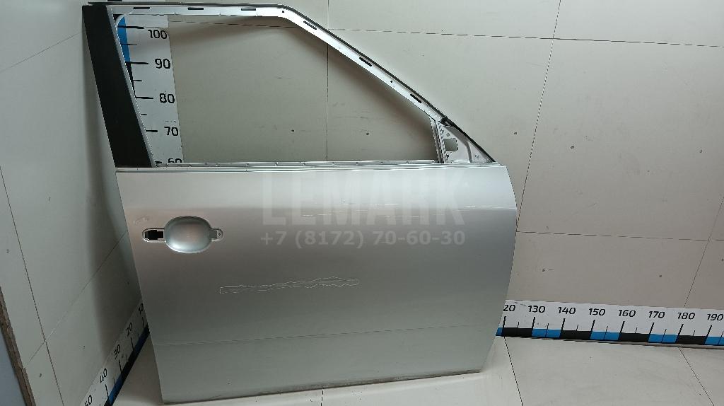 Дверь передняя правая 5J6831056 VAG