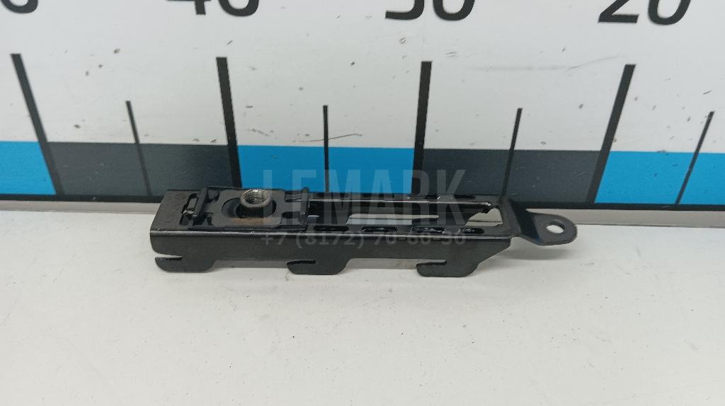 Механизм регулировки ремня безопасности 1J0857819H VAG