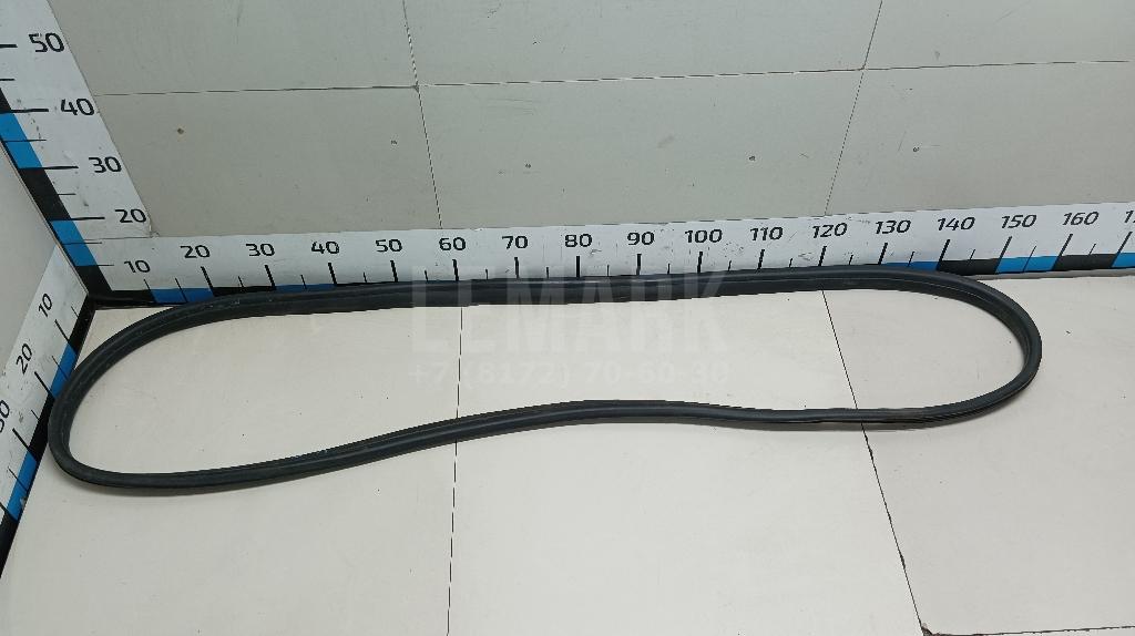 Уплотнитель двери 5J6867367E9B9 VAG