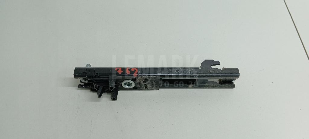 Механизм регулировки ремня безопасности 1379435 Ford
