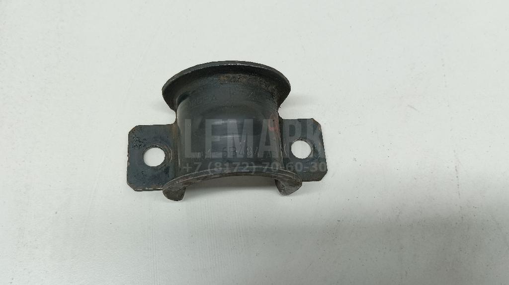 Кронштейн крепления переднего стабилизатора 1469127 Ford