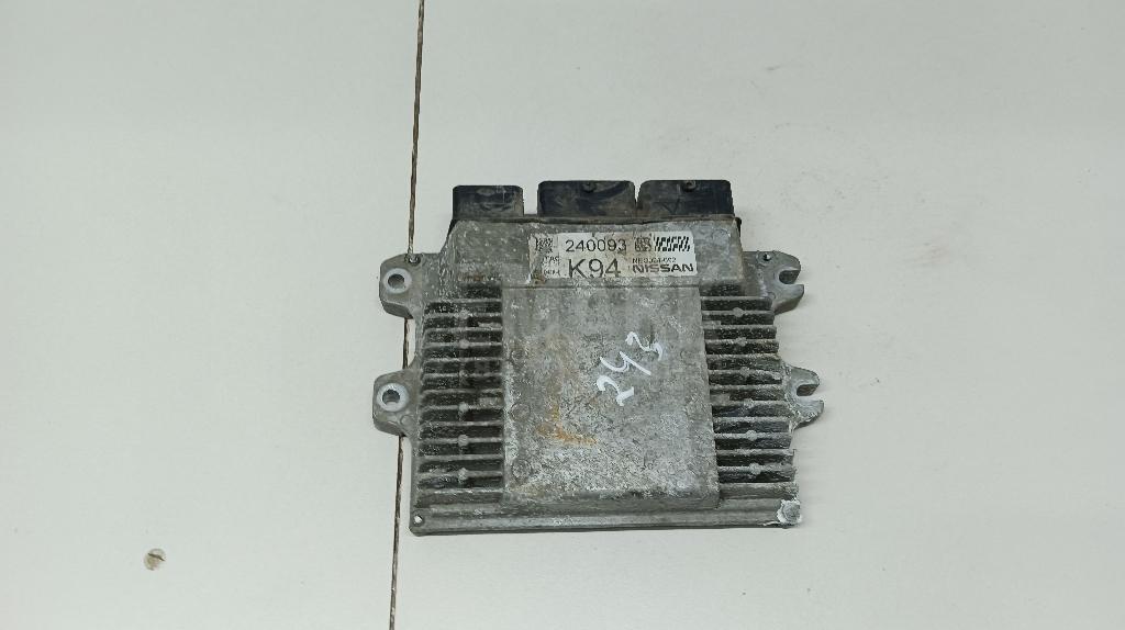 Блок управления двигателем 23703DF47E Nissan