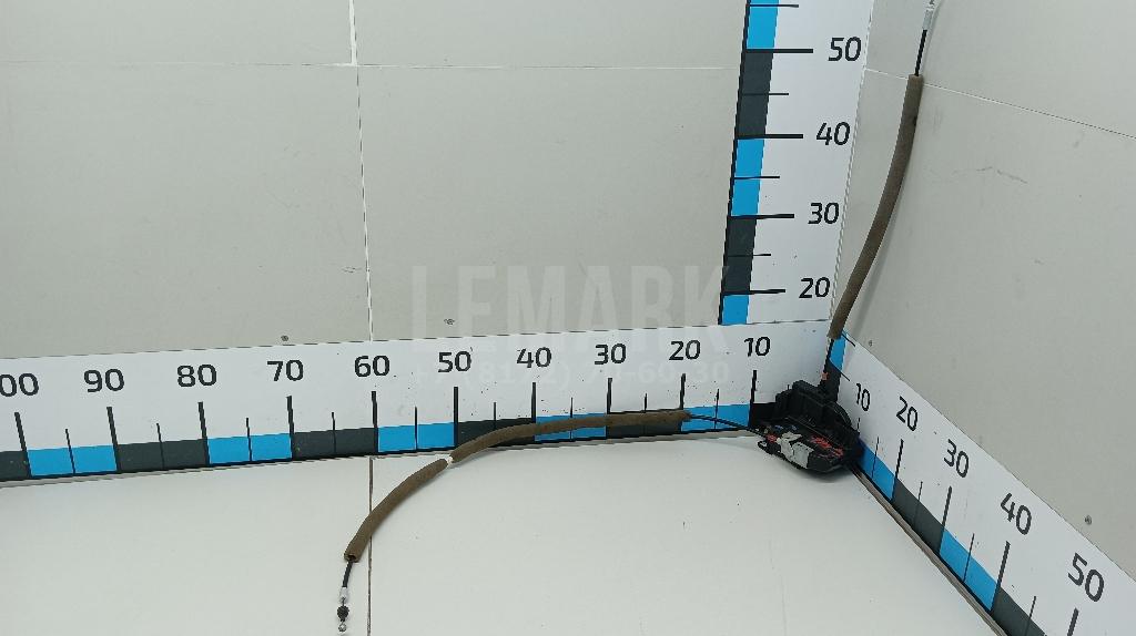 Замок двери задней правой 82500BM90A Nissan