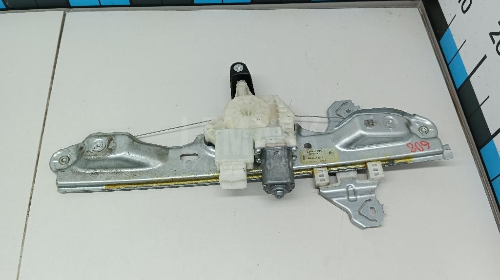 Стеклоподъемник электр. задний правый 82700HL00A Nissan