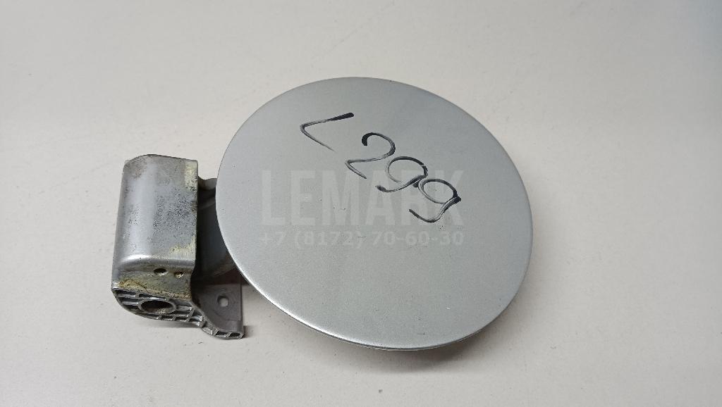 Лючок бензобака 695103W000 Hyundai-Kia
