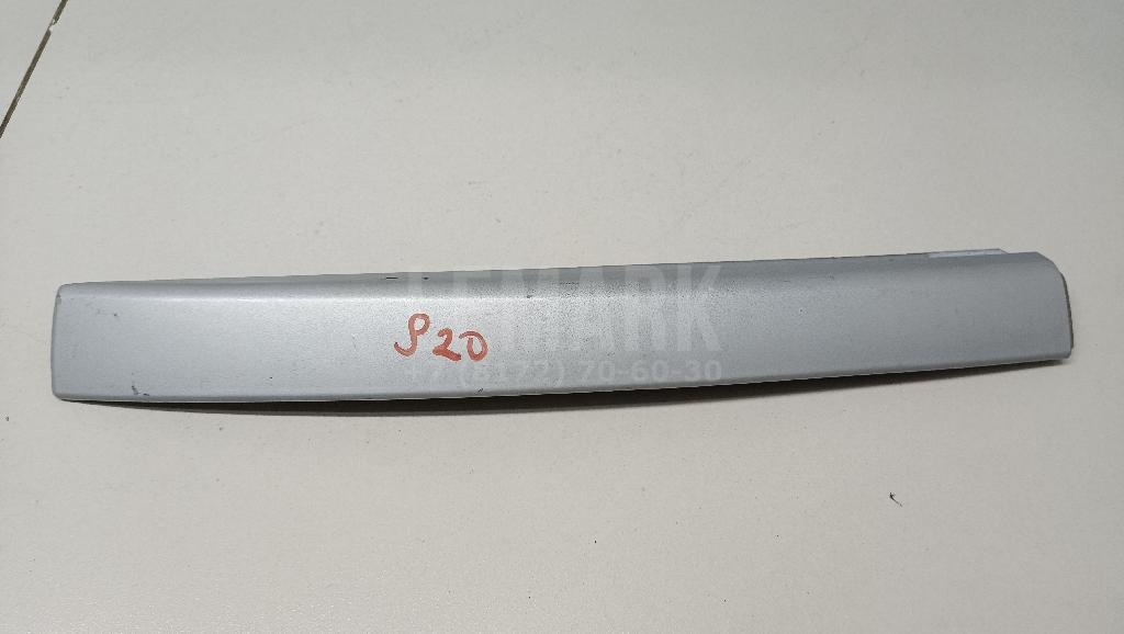 Накладка крепл. рейлинга передняя правая 872523W500 Hyundai-Kia