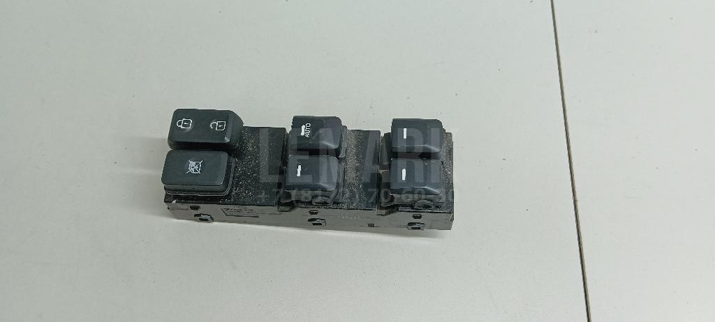 Блок управления стеклоподъемниками 935703W940WK Hyundai-Kia
