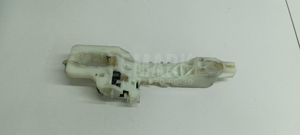 Кронштейн ручки 826653W000 Hyundai-Kia