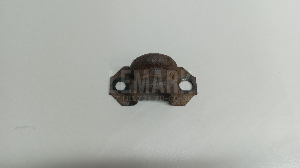 Кронштейн крепления переднего стабилизатора 548142S000 Hyundai-Kia