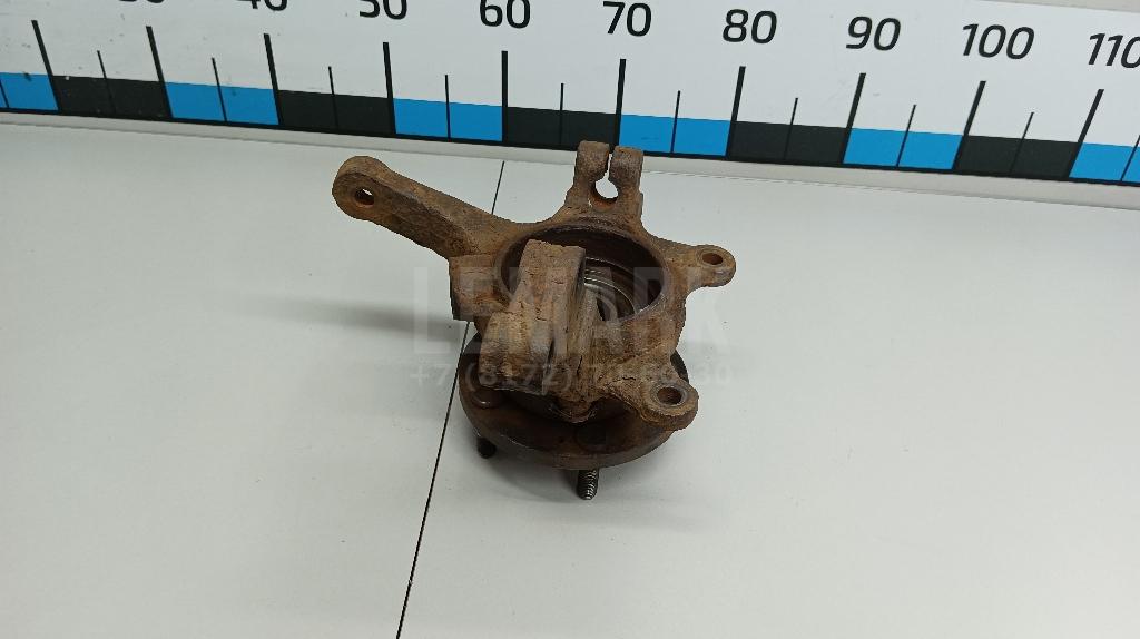 Кулак поворотный передний правый 517163U000 Hyundai-Kia
