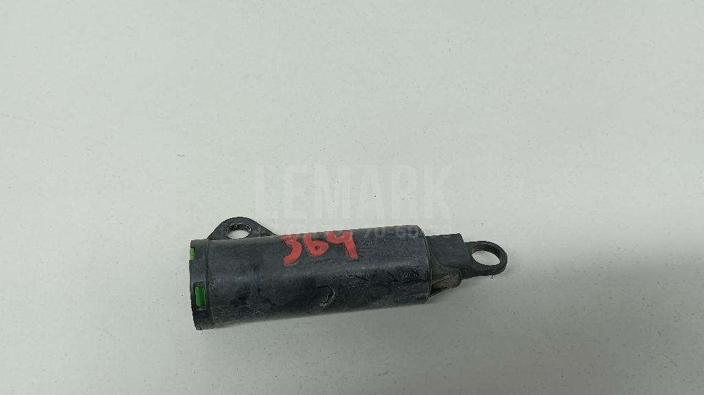 Демпфер бардачка 1369488 Ford