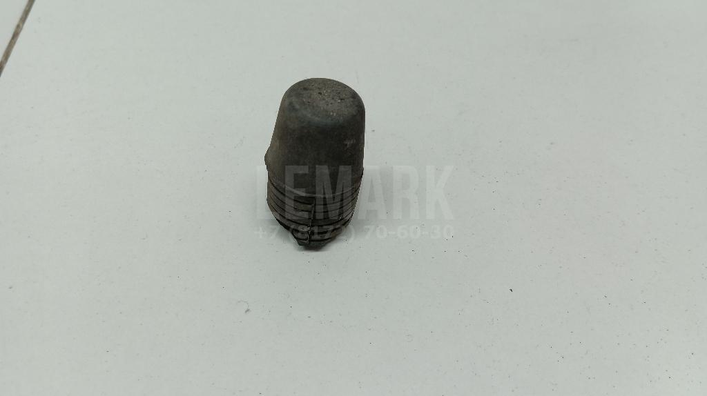 Отбойник капота 1069504 Ford