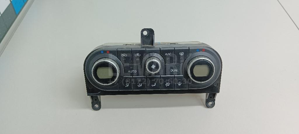 Блок управления климатической установкой 27500JD40C Nissan