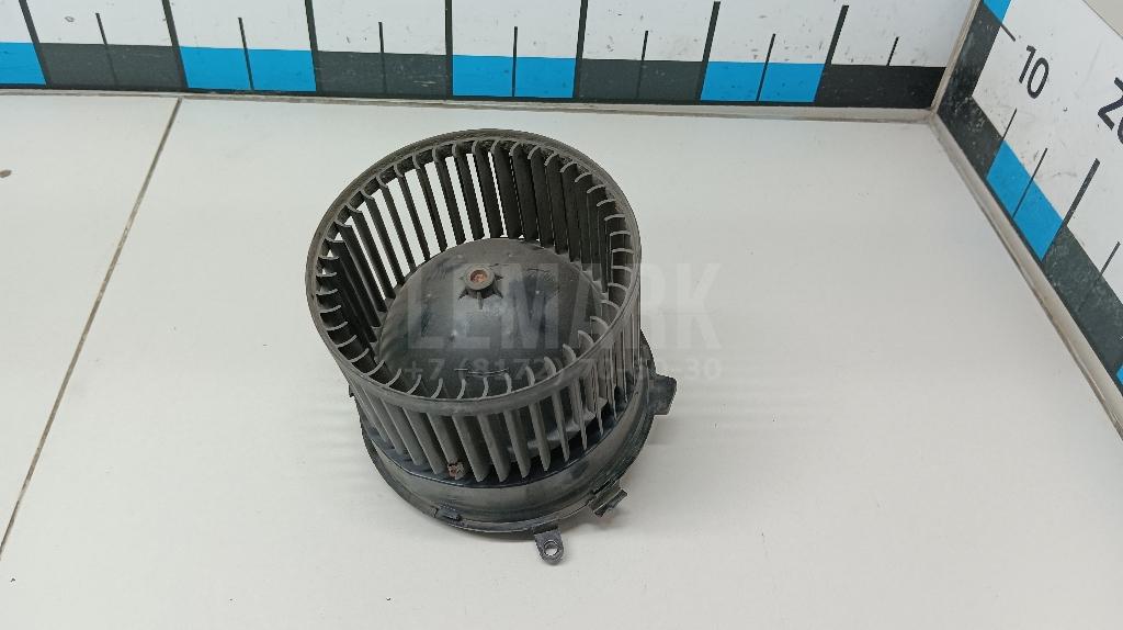 Моторчик отопителя 27225JD00A Nissan