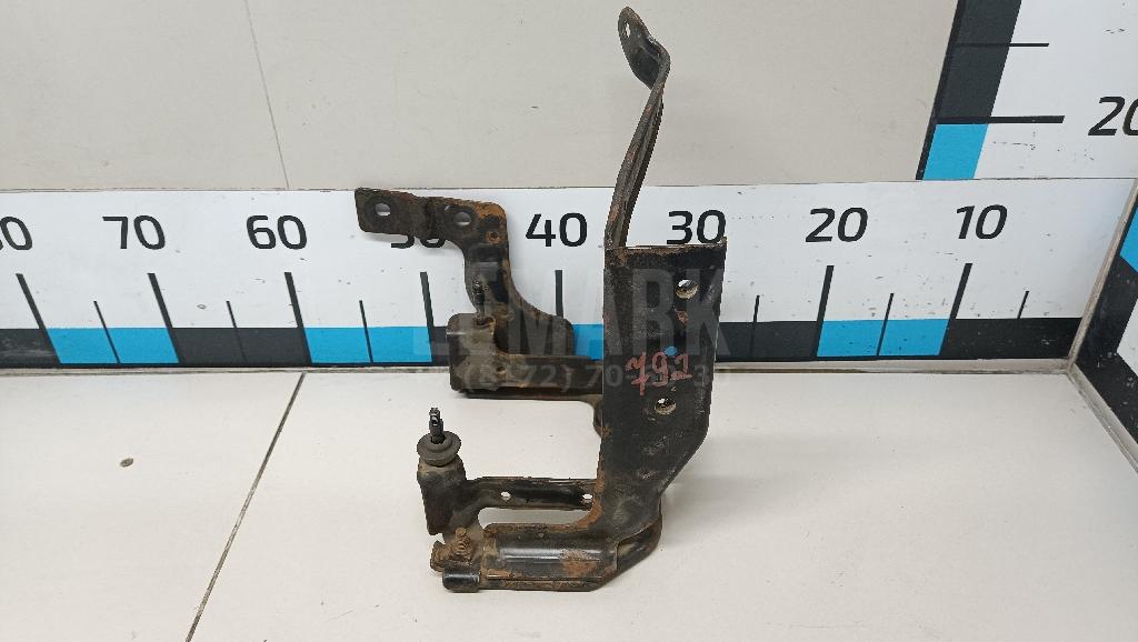 Кронштейн гидроусилителя 3M513K738AC Ford