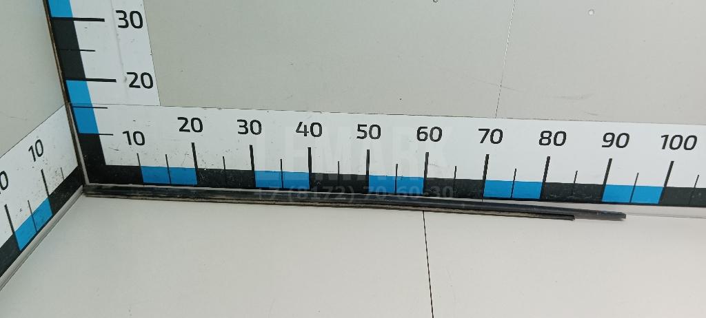 Накладка стекла переднего правого 80820JD00A Nissan