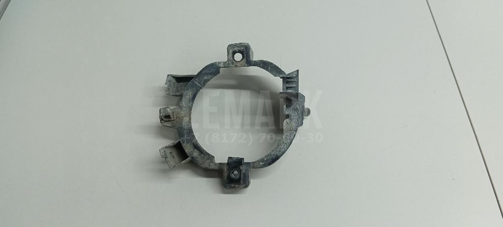 Кронштейн фары противотуманной левой 26915JD000 Nissan