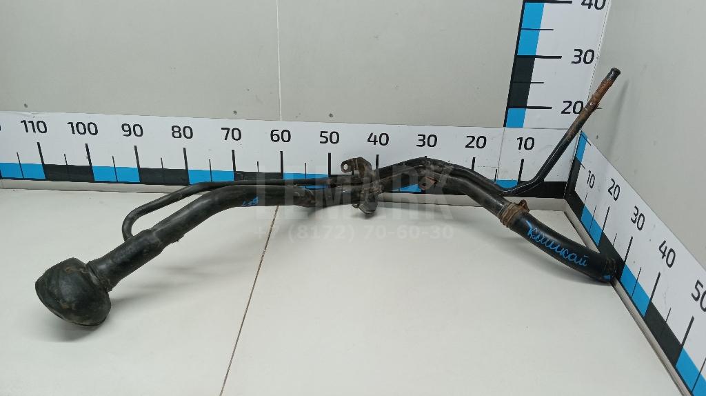 Горловина топливного бака 17221JD000 Nissan