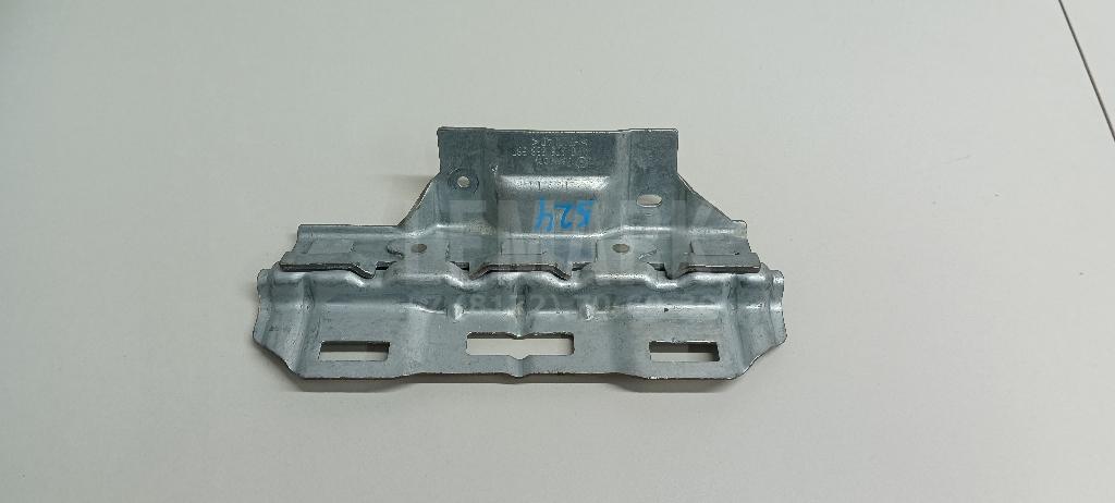 Кронштейн ручки 3C8858687 VAG