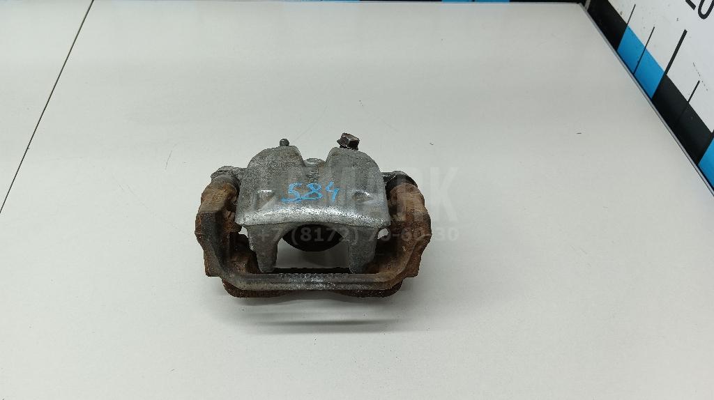 Суппорт тормозной задний правый 4773005070 Toyota