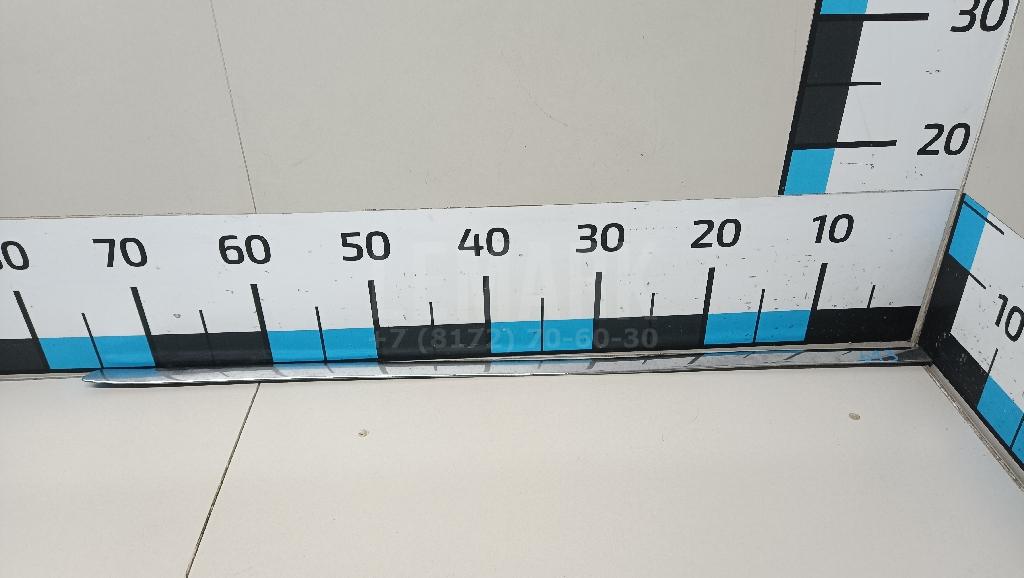 Молдинг задней левой двери 3C8853073A2ZZ VAG