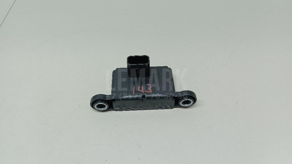 Датчик курсовой устойчивости 13578326 GM