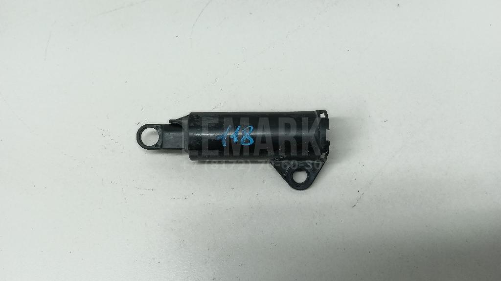 Демпфер бардачка 1369488 Ford