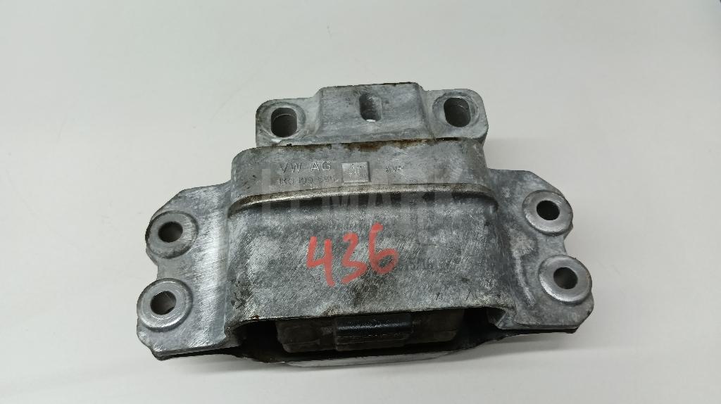 Опора двигателя левая 1K0199555AC VAG