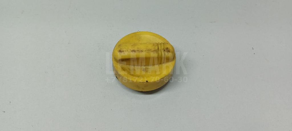 Крышка маслозаливной горловины 8200800258 Renault