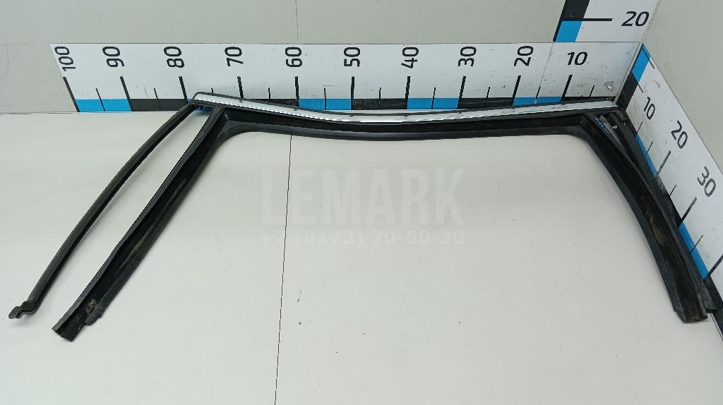 Уплотнитель стекла двери 3C9839431H5AP VAG