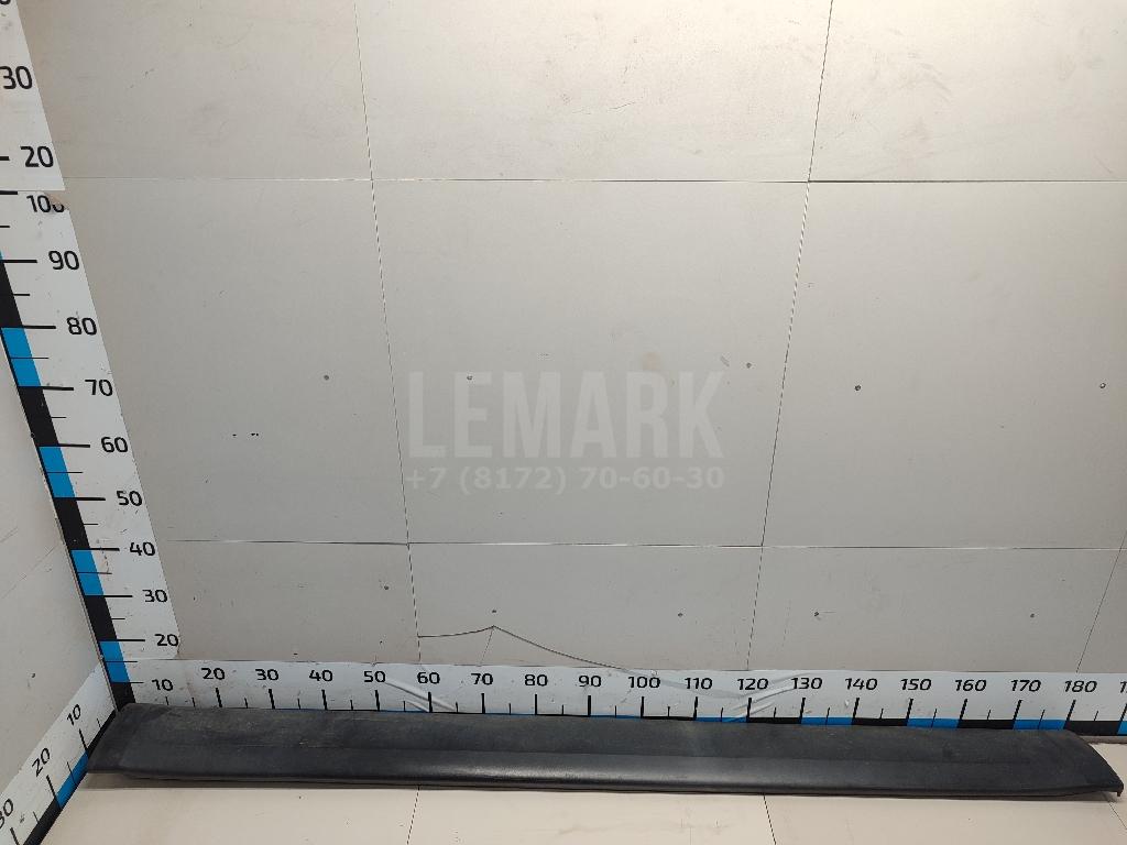Накладка на порог (наружная) 5L0853856A VAG