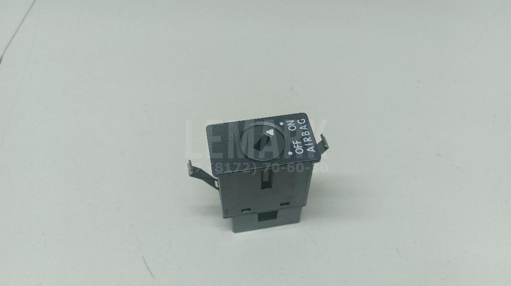 Выключатель 3C0919237B VAG
