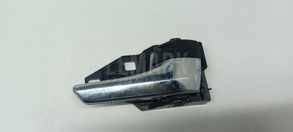 Ручка двери внутренняя правая 6920533111C0 Toyota