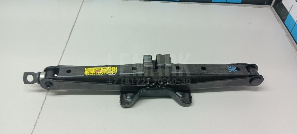 Домкрат 091110R030 Toyota