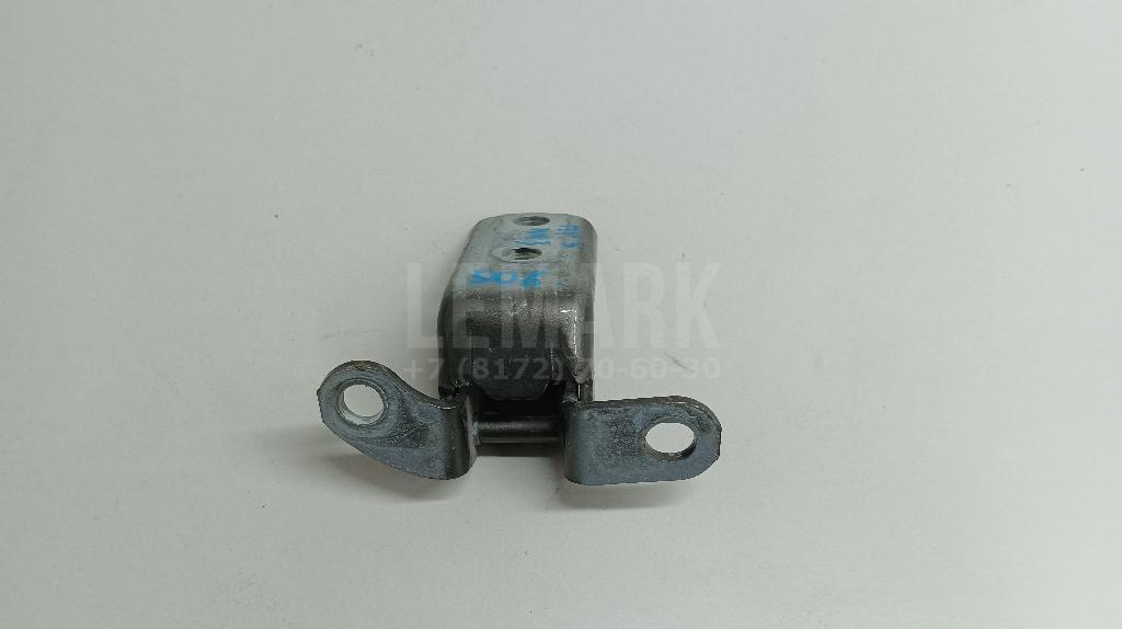 Петля двери задней правой нижняя 6877052031 Toyota