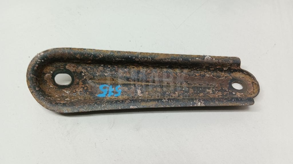 Кронштейн задней балки 5229642010 Toyota