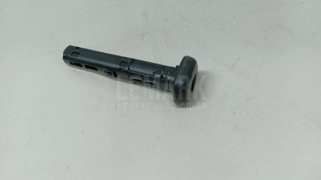 Направляющая подголовника 7193147020C0 Toyota
