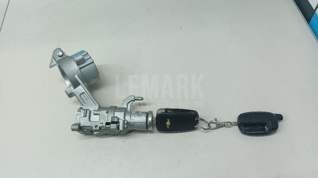 Корпус замка зажигания 22807512 GM