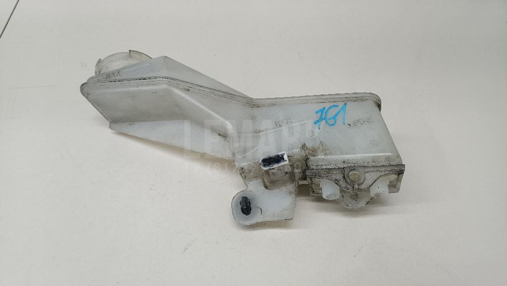 Бачок главного тормозного цилиндра 46090JD00A Nissan