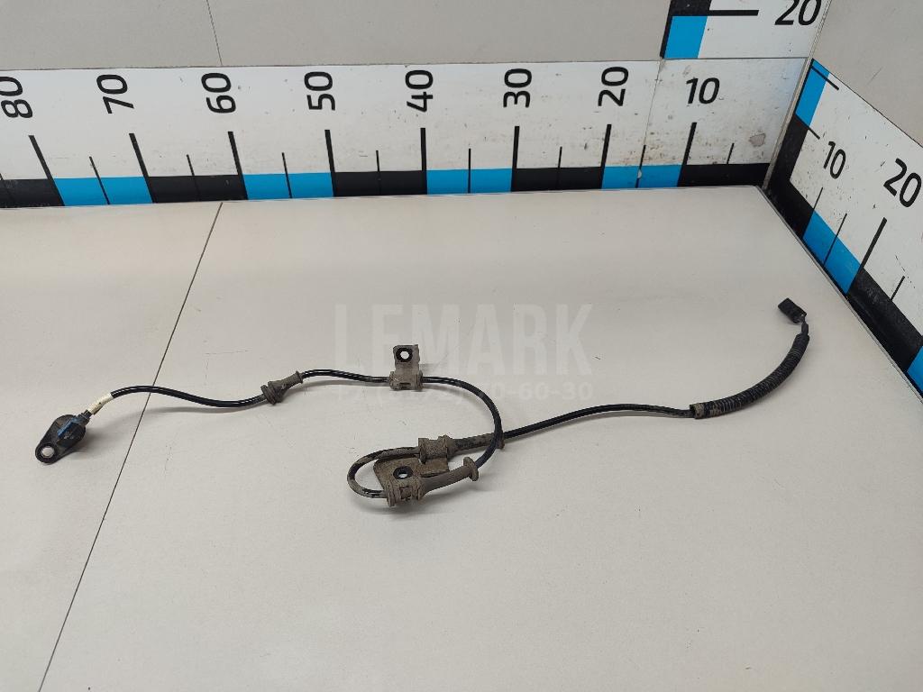 Датчик ABS передний левый 956701R000 Hyundai-Kia