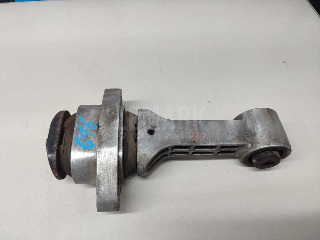 Опора двигателя задняя 219501R000 Hyundai-Kia