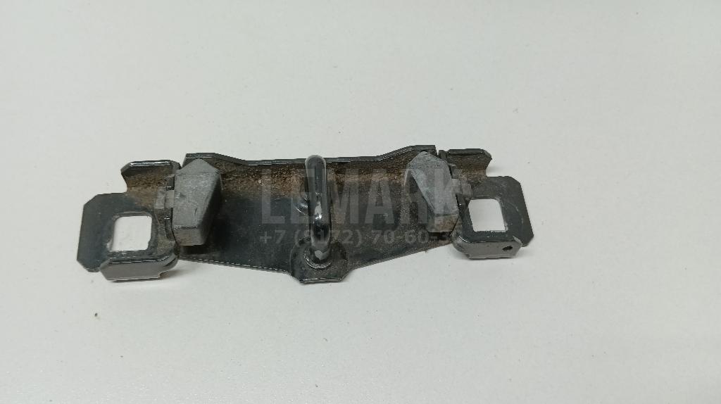Ответная часть замка багажника 1741022 Ford