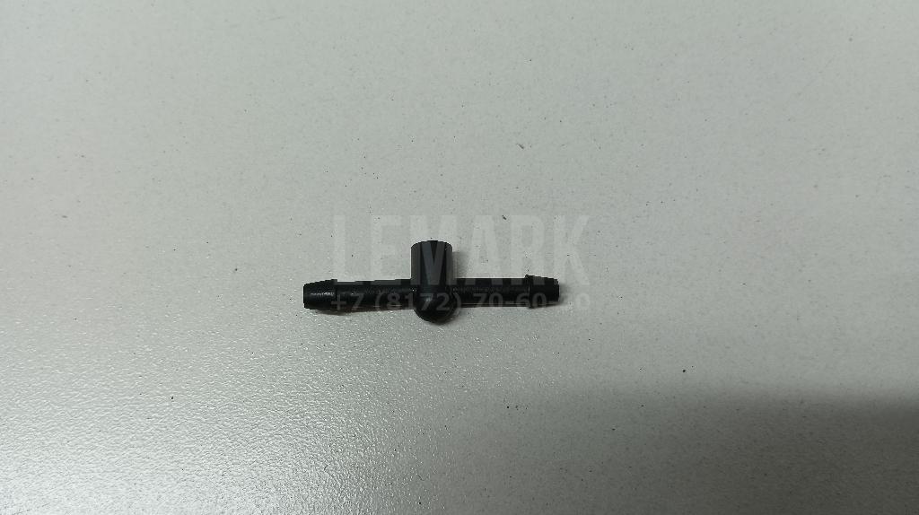 Тройник омывателя стекол 1300699 Ford