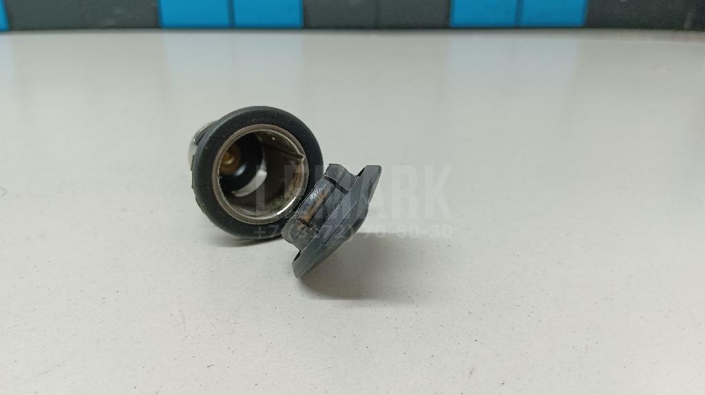 Гнездо прикуривателя 1712882 Ford