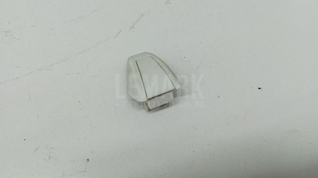 Крючок для одежды 1761980 Ford